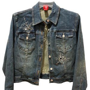 Vera Vera NWT Size XL Denim Light Wash Jean Jacket With Embellishments & Cutouts